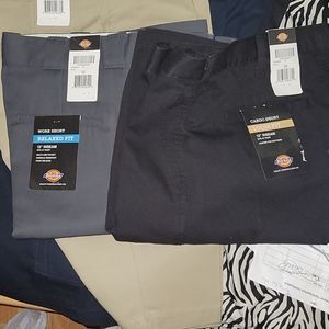 Size 32 men's duckies shorts brand new